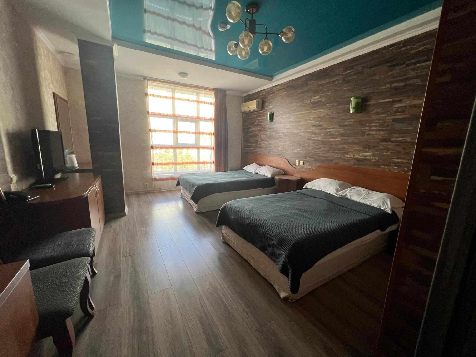 Three Dolphins Hotel Aktau (Mangystau) Exterior foto